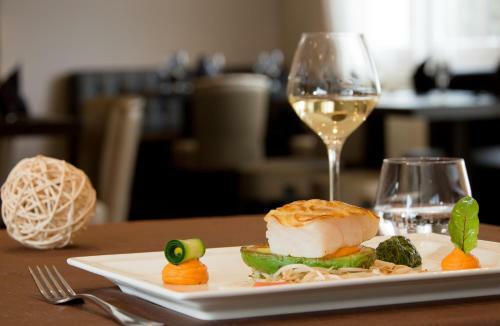 Hotel Logis Le Pariou - Le Jardin