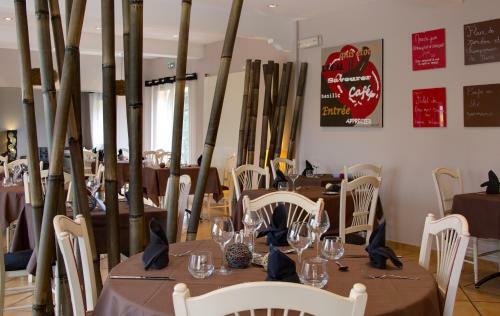 Hotel Logis Le Pariou - Le Jardin