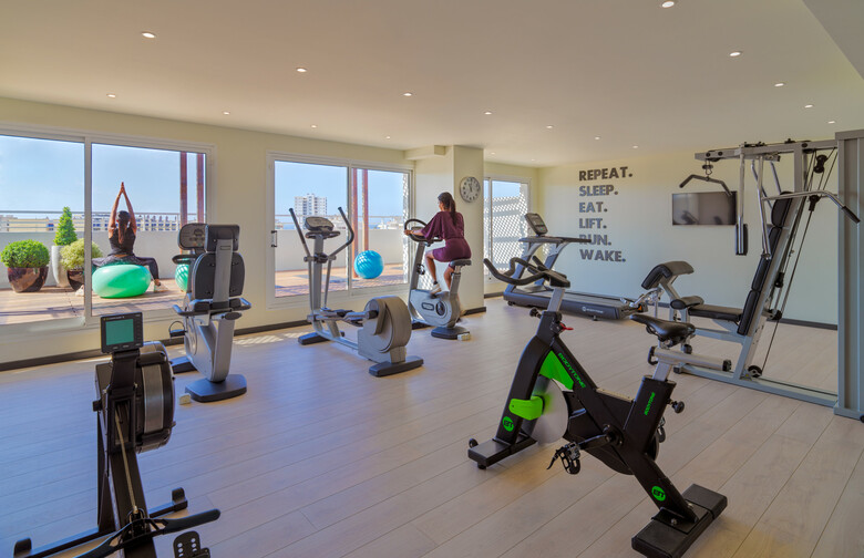 Hotel H10 Vintage Salou - Adults Only