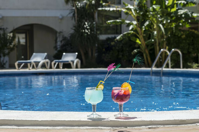 Hotel 4r Meridi� Mar