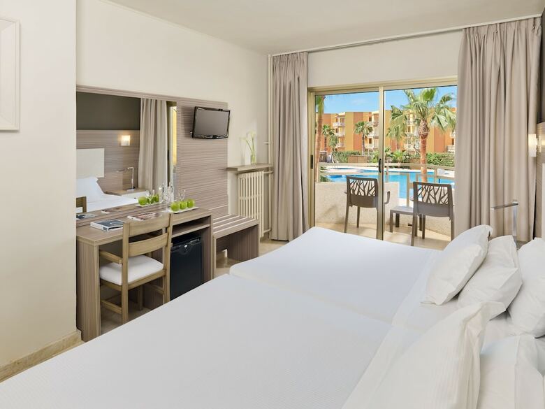 Hotel H10 Cambrils Playa