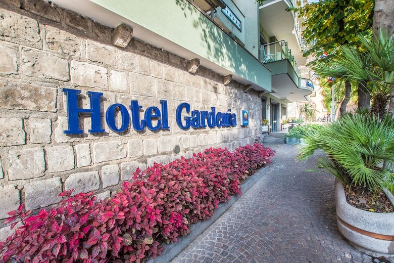 Comfort Hotel Gardenia Sorrento Coast