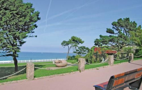 Apartment Joseph Le Bihan