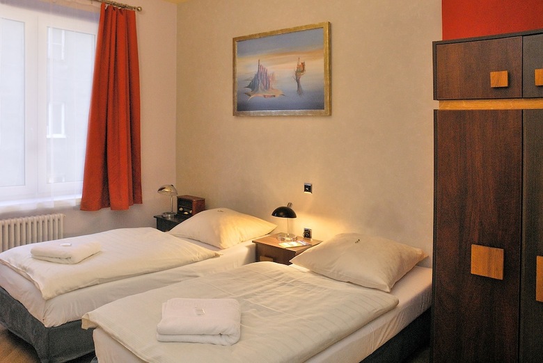 Hostal Cybulskiego Guest Rooms