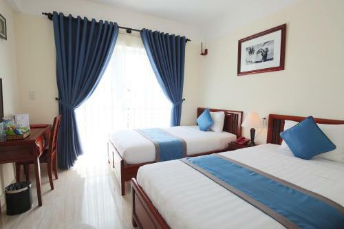Prince Hotel