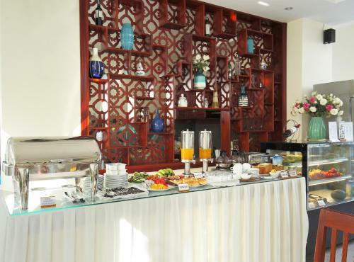 Prince Hotel