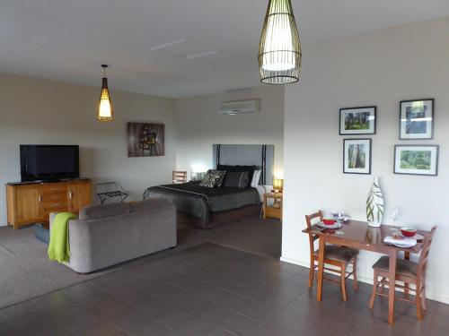 Bed & Breakfast Deloraine Homestead