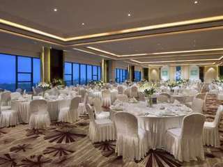 Hotel Wyndham Grand Qingdao