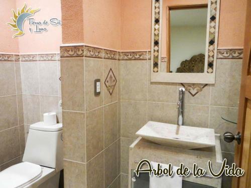 Hotel Tierra De Sol Y Luna