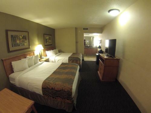 The Biltmore Hotel & Suites Main Avenue