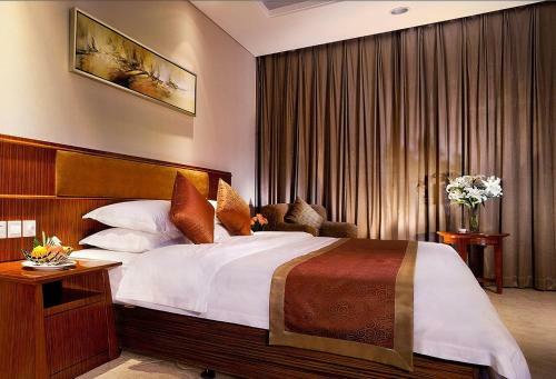 Nanjing Expo Center Hotel
