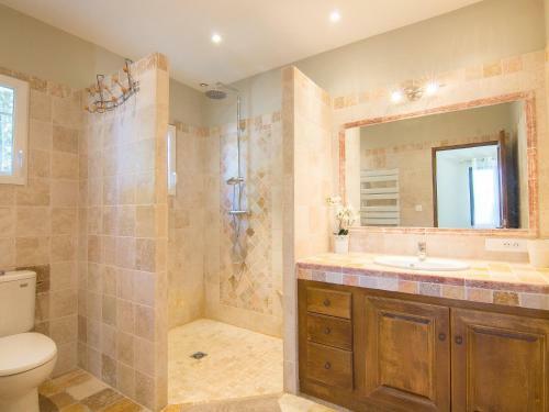 Holiday Home Chemin Bezert Carpentras