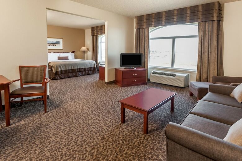 Hotel Wingate By Wyndham - Edmonton West