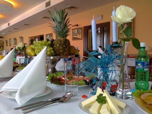 Hotel Wald Economy