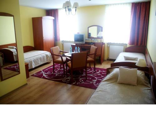 Hotel Wald Economy