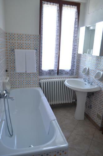 Hotel Albergo Diana