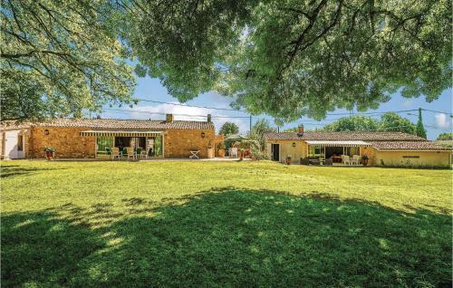 Holiday Home Saint-vivien-de-medoc 17