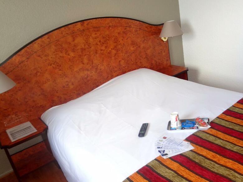 Cottage Hotel