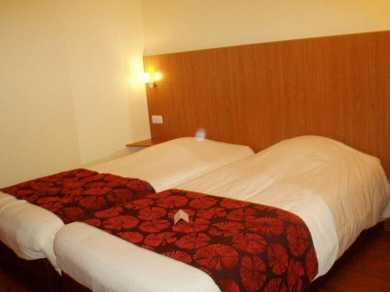 Comfort Hotel De Beaulieu (.)