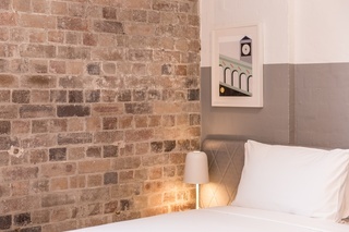 Aarons Hotel Sydney