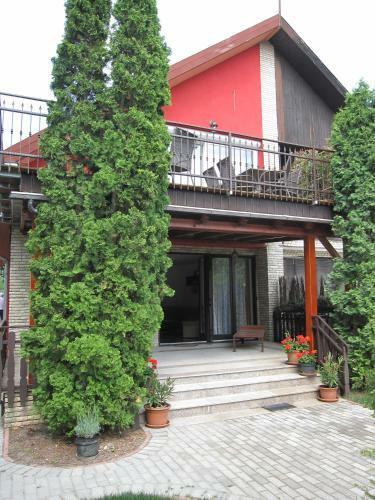 Apartamento Zr�nyi H�z