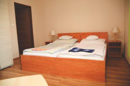 Hostal Borosty�nkert �tterem & Vend�gh�z