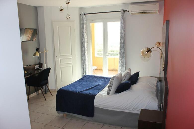 C�t� Sud Hotel Allauch