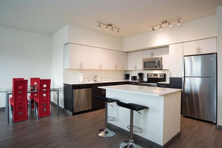 Apartamento Furnished Suites In Corporate