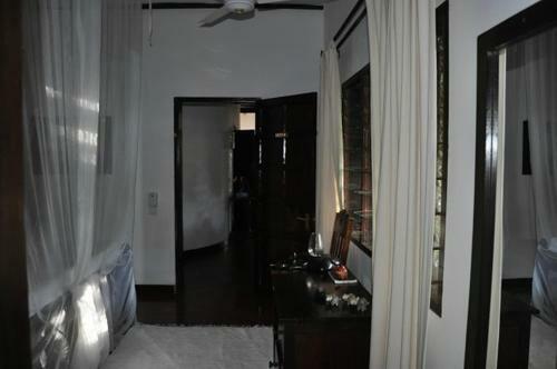 Bed & Breakfast Luna House Moyo Wa Dunia Ltd