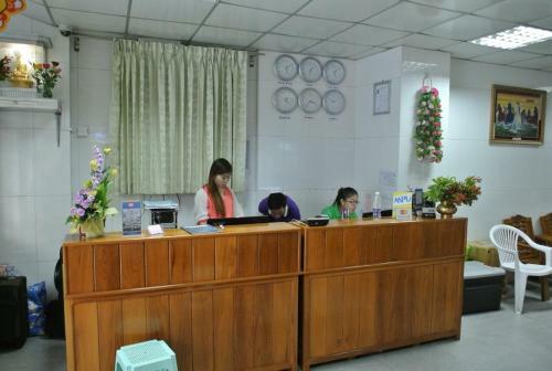 Daw Htay Hotel