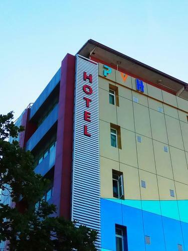 Pleasant View Hotel