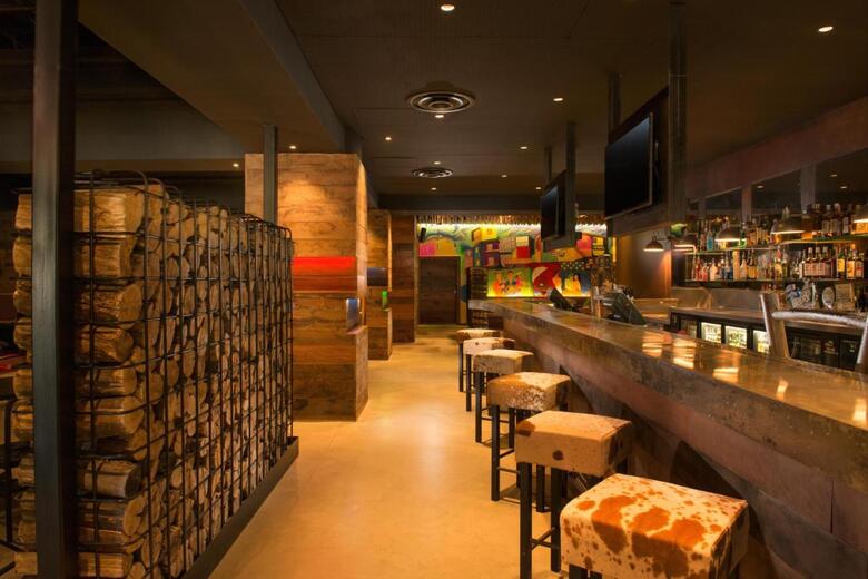 Hotel Stamford Plaza (ciudad Superior)