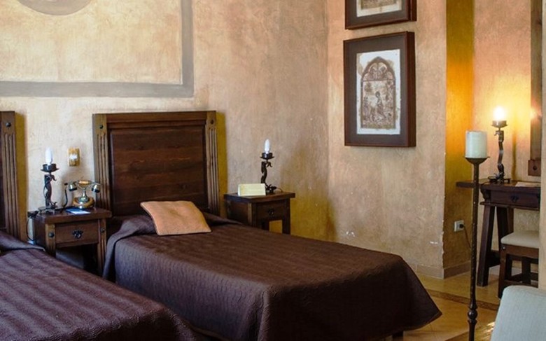 Hotel Los Frailes