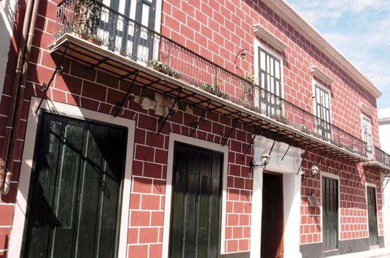 Hotel Conde De Villanueva