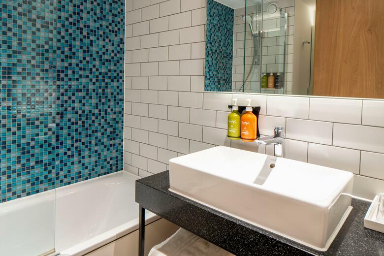 Hotel Holiday Inn London Brentford Lock