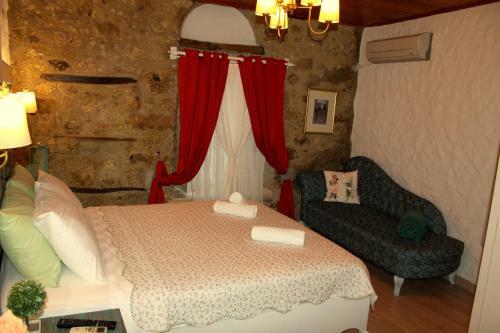 Hostal Imerek Tas Ev Hotel