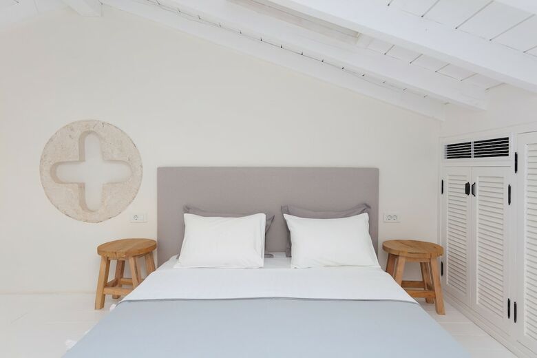 Manastir Alacati Hotel