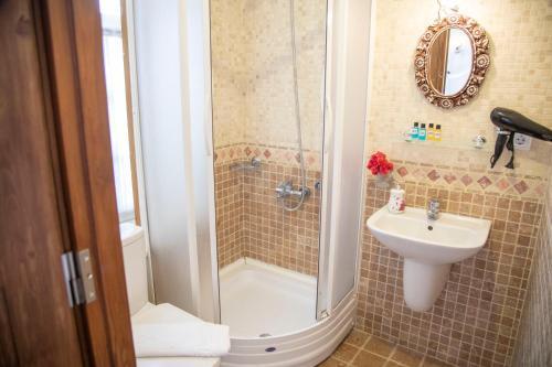 Hostal Ta?delen Hotel