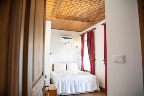 Hostal Ta?delen Hotel