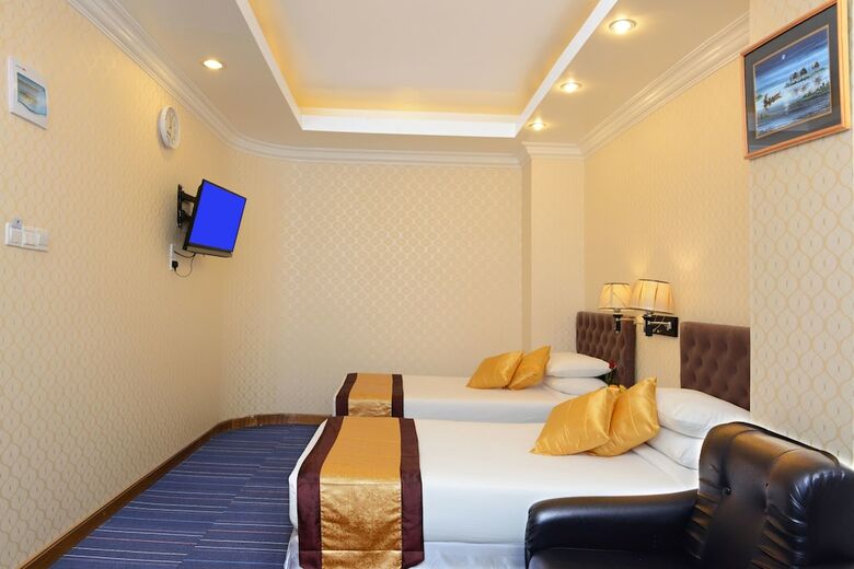 Hotel Grand United (ahlone Branch)