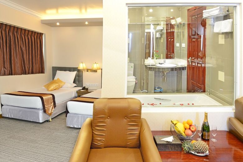 Hotel Grand United (ahlone Branch)