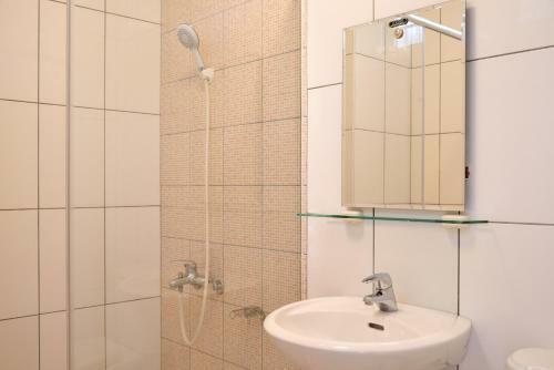 Bed & Breakfast Lost And Find Homestay