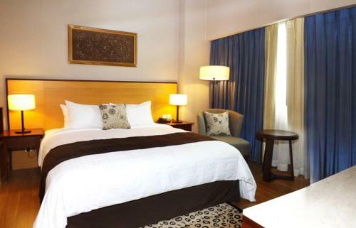 Hotel Summit Parkview Yangon