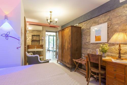 Hostal Sakin Ev Hotel