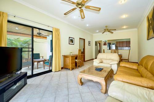 Unique 1 Bedroom Pool Villa By Pattaya Realty