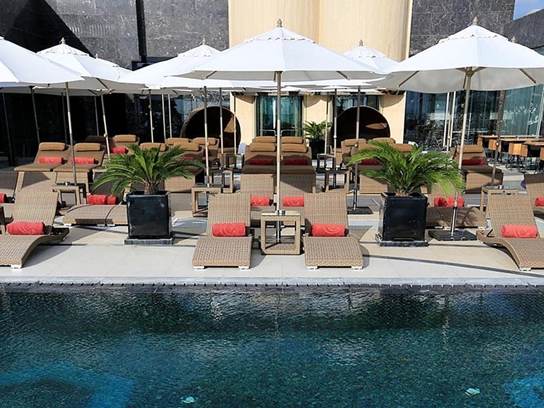 Hotel Centara Grand Phratamnak Pattaya