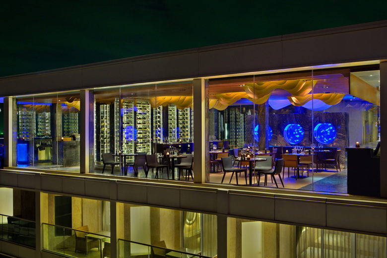 Hotel Centara Grand Phratamnak Pattaya