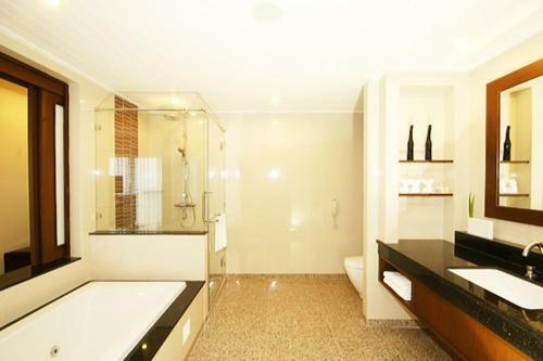 Hotel The Heritage Pattaya Beach Resort
