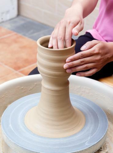 Bed & Breakfast Family Pottery
