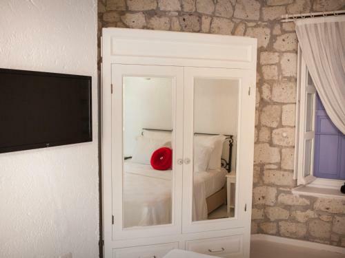 La Grenadine Hotel